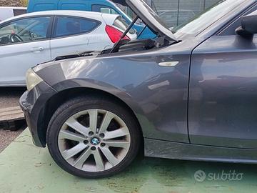 Parafango sinistro BMW 120 del 2006
