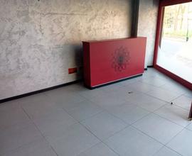 Negozio a Segrate (MI)- Quartiere San Felice