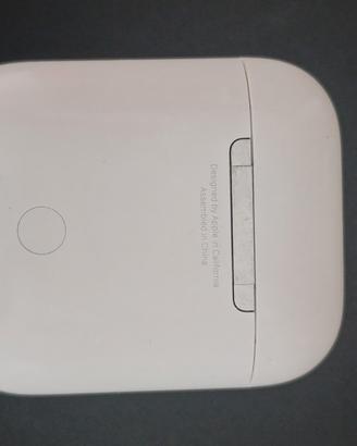 Apple airpods solo custodia ricarica 