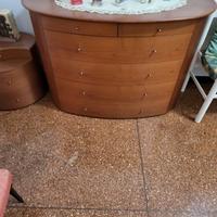 Comò e due comodini camera da letto