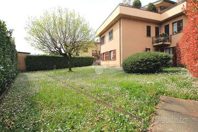 4 LOCALI A MARIANO COMENSE
