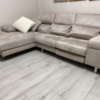 Divano con chaise longue