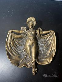 Posacenere vintage Art Nouveau in ottone - Liberty