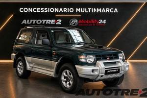 Mitsubishi Pajero METAL TOP 2.8 GLX Zeus