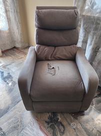 poltrona reclinabile 