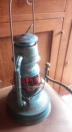 lanterna antica americana