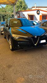 Alfa Romeo Stelvio 210CvExecutive interni in pelle