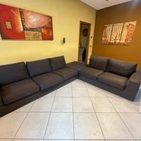 Divano angolare di “divani e sofà”