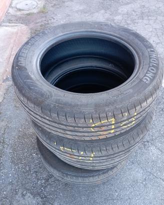 Gomme  175/65 r15  