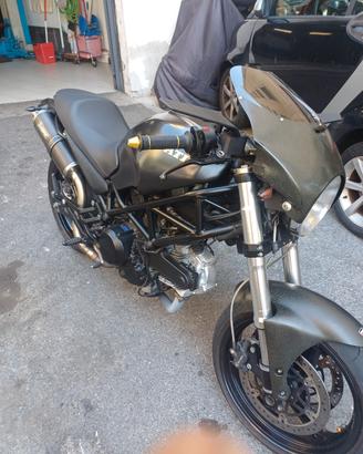 ducati monster 695
