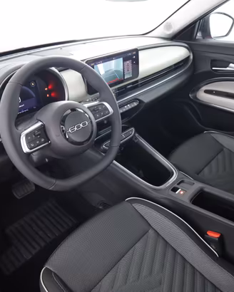 FIAT 600 (2023-->) 600 Hybrid 110 CV DCT MHEV La P
