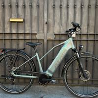 E-Bike Arala B-tour A4.1 7v - pari al nuovo!