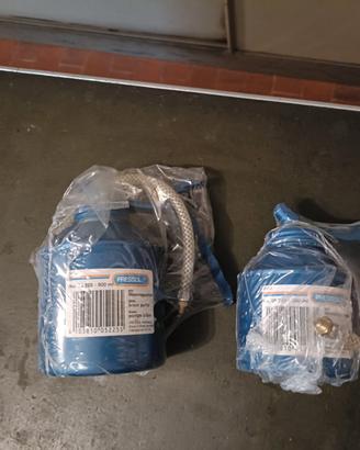 3 Oliatore metallo con tubo flex