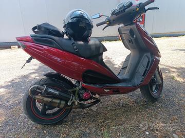 Malaguti f12 restailing 