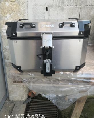 Givi/Kappa trekker Outback 48