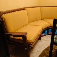 panca a mezzaluna con cuscini x taverna