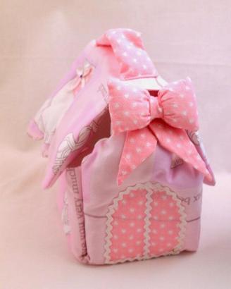 Contenitore ,casetta rosa,fatto a mano