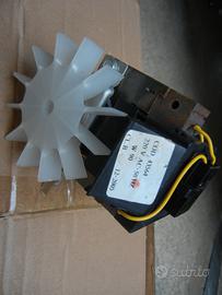 Pompa/motorino scarico acqua lavatrice