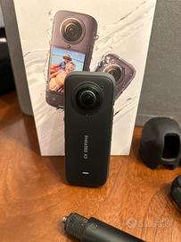 Insta360 X3 + 3 Batterie + Stick Originale