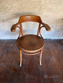 sedia padronale stile Thonet (probabile originale)