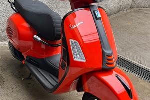 Vespa GTS 300 Sport