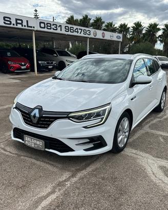 RENAULT Mégane Blue dCi 115 CV EDC Business