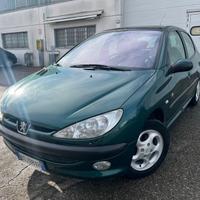 Peugeot 206 1.4benz 2001 109.000km per neopatentat