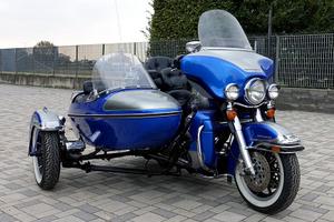 Harley Davidson FLHTCU Electra Glide Ultra Sidecar