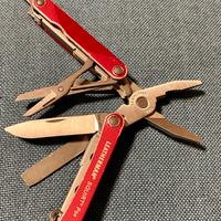 Leatherman squirt