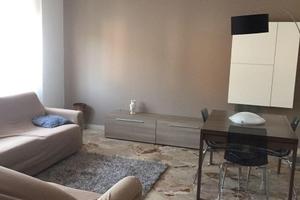 Mondello luminoso appartamento