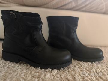 Stivaletto Bikkembergs numero 35