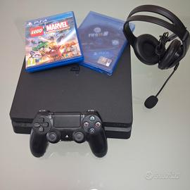 Ps4 slim+joystick originale +2 giochi+ cuffia