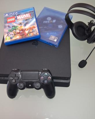 Ps4 slim+joystick originale +2 giochi+ cuffia
