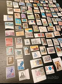 Collezione di francobolli italiani anni 50-80