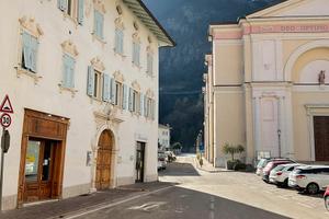 Locale commerciale a Mezzolombardo