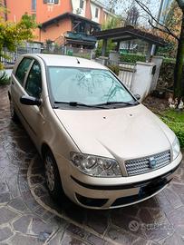 Fiat punto METANO NEOPATENTATI se