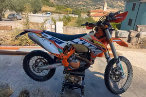 Ktm exc 450 six days 2015