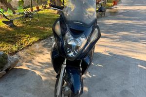 Honda Silver Wing 600