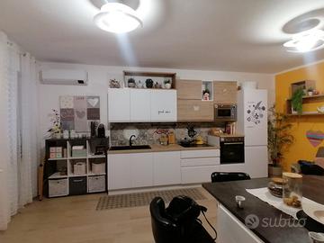 Casa con 2 alloggi