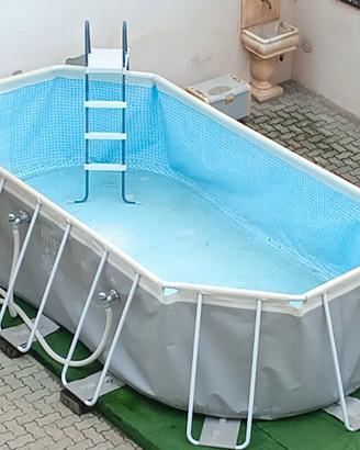 Piscina ovale fuori terra Intex