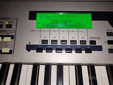 Tastiera Yamaha MO8 (88 tasti)