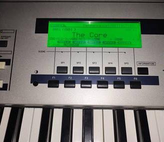 Tastiera Yamaha MO8 (88 tasti)