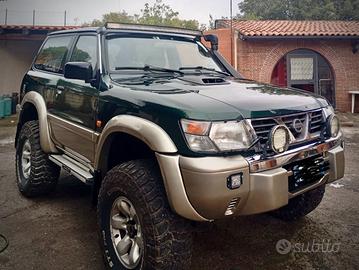 Nissan patrol y61 3.0 (automatico)