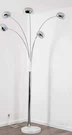 Lampada da terra KARE "Five Fingers" 150€