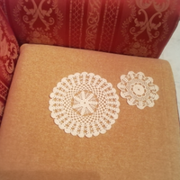 Centrini realizzati a mano