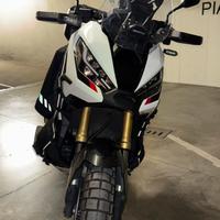 Honda x-adv 750