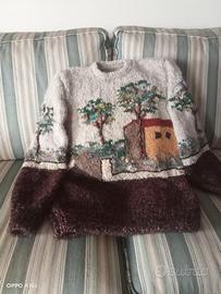 Maglione in lana con paesaggio fatto a mano