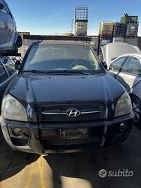 Ricambi muso portellone hyundai tucson