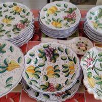 servizio di piatti di ceramica di castelli 