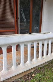 Balaustra barriera fioriera